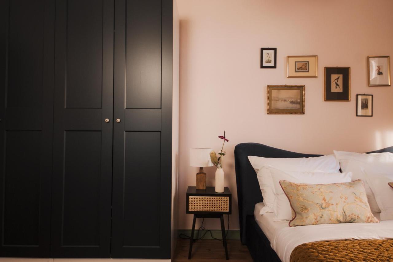 Large Double Room,1358718677:JPEG